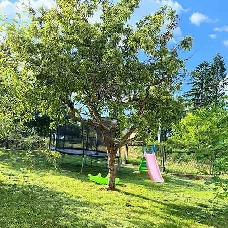 بيت للعطل House Of Joy Barajevo *